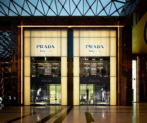 prada kuwait.